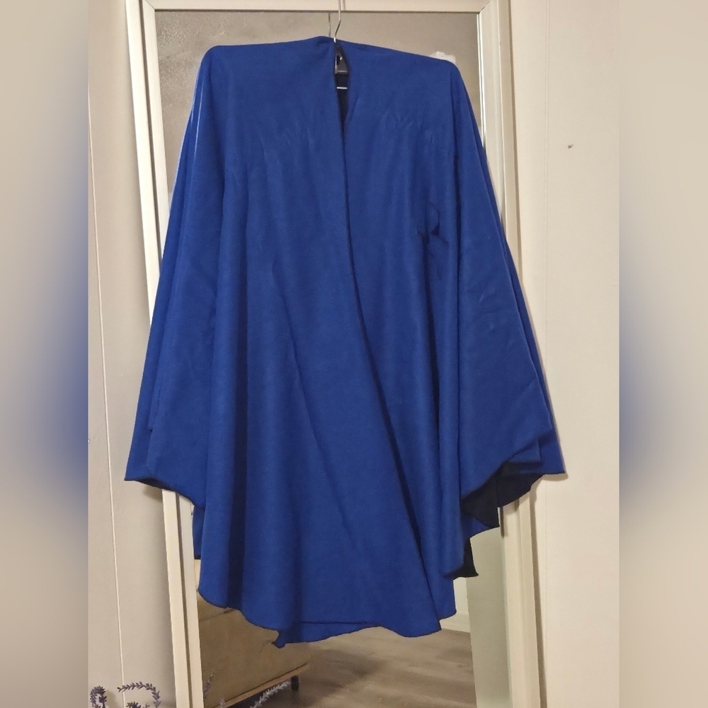 Elegant Black and Blue Women's Cape 100% Cashmere - Picture 3 of 11